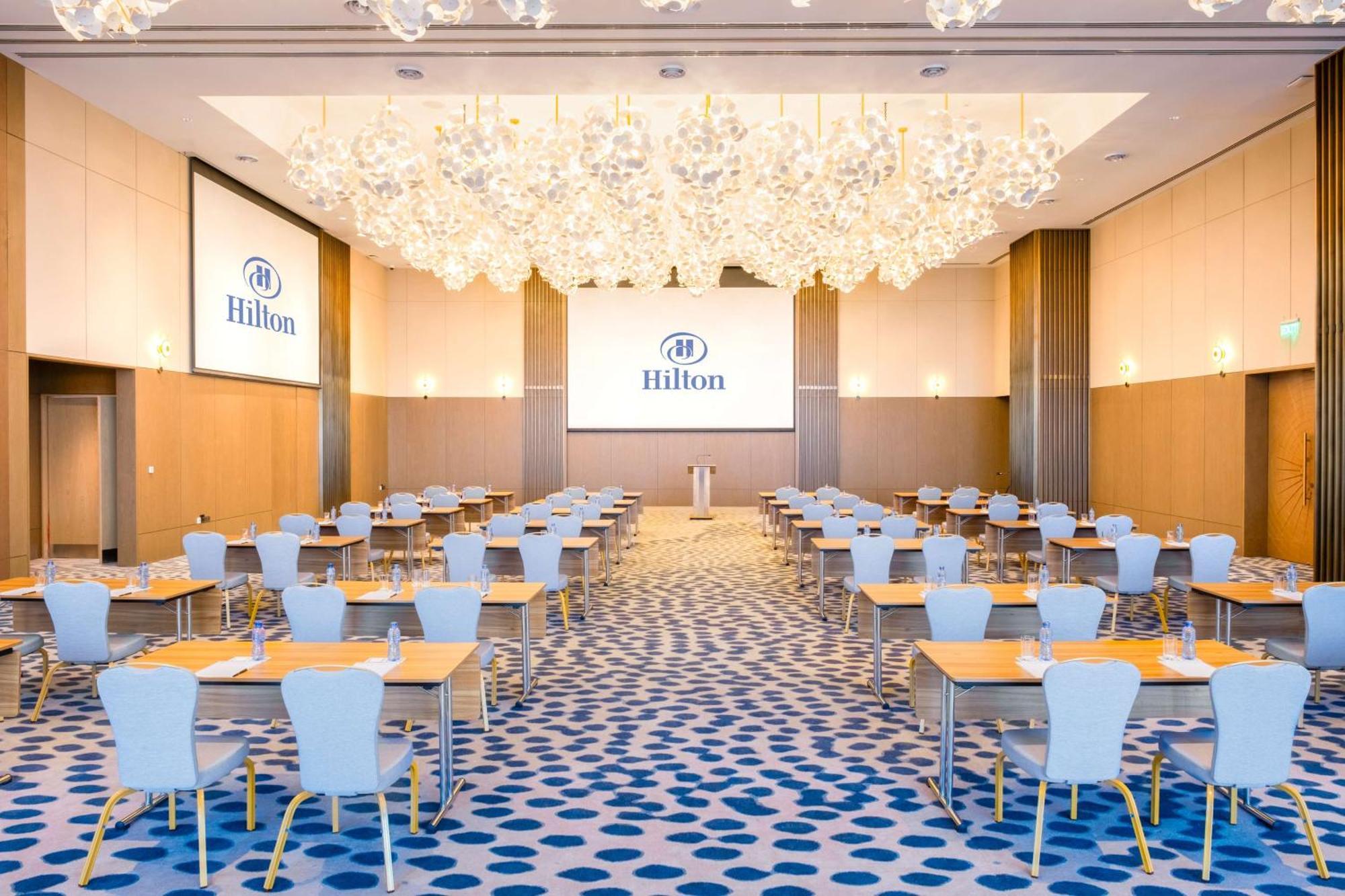 Готель Hilton Кіншаса Екстер'єр фото